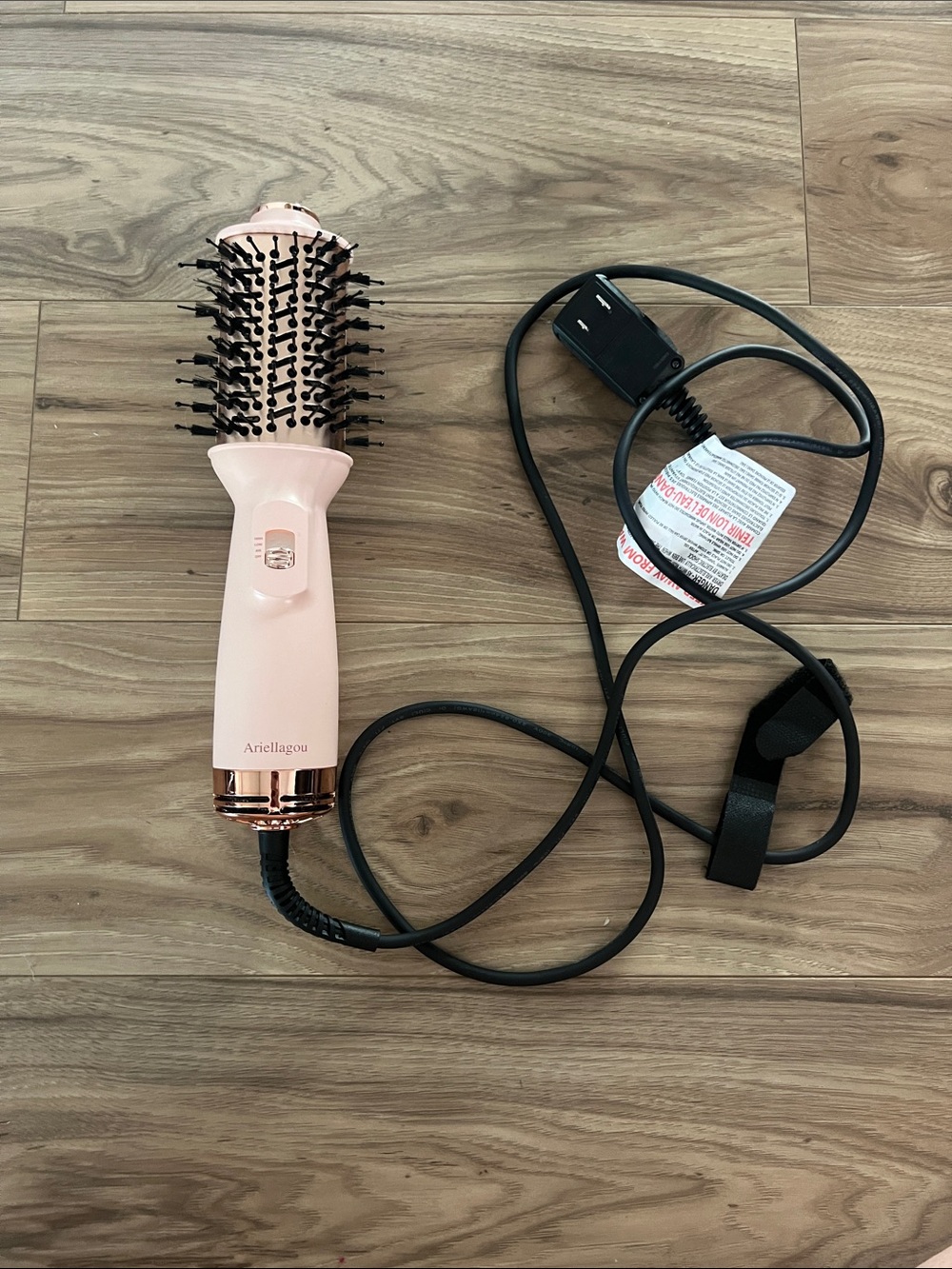 Ariellagou Rose Pink Hot Air Brush Styler with Rose Gold Accents